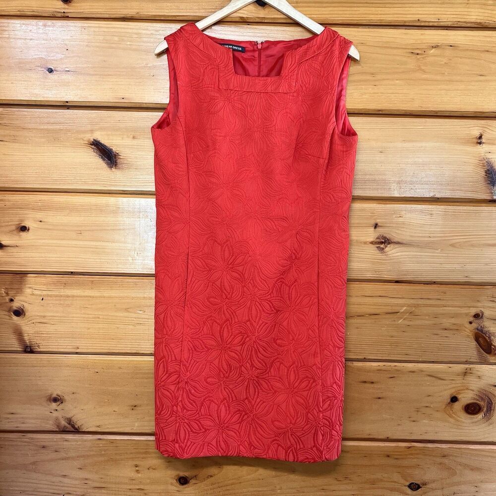 Jones Studio Woman's Sleeveless knee length Lined Dress Size 10 Textured Orange